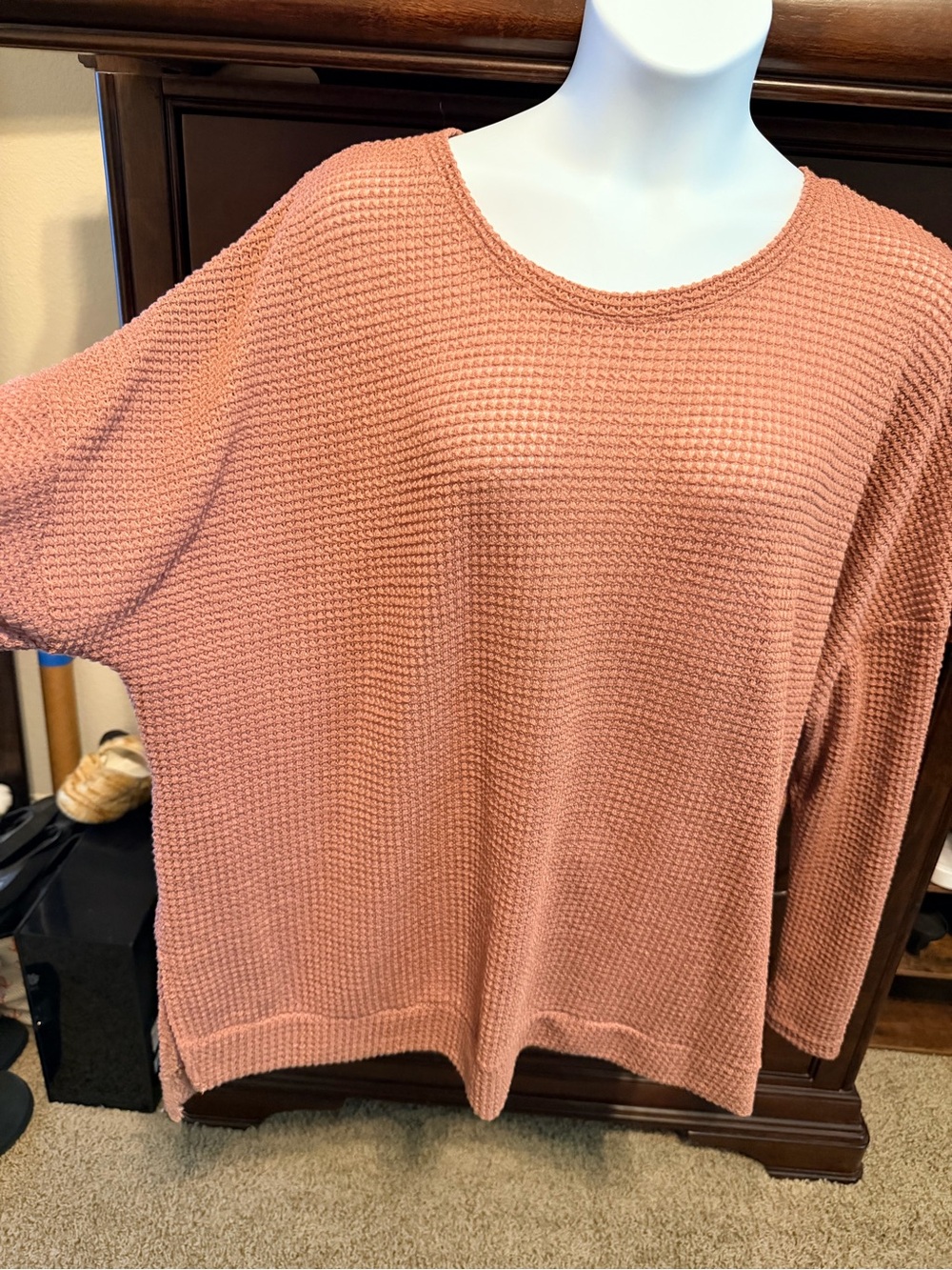 Classic Waffle-Knit Scoop Neck Sweatshirt - Dusty Rose